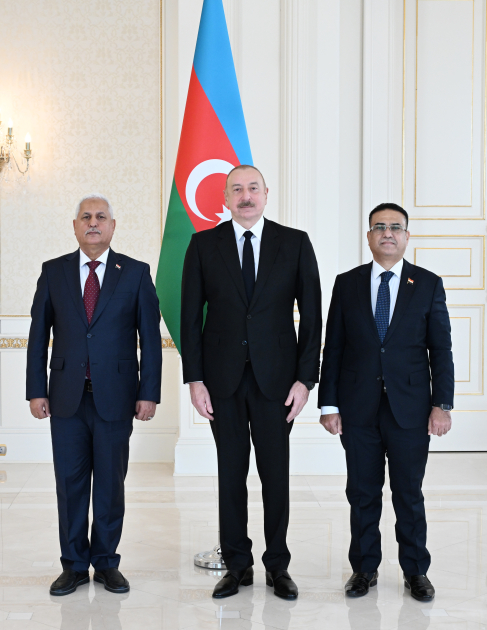 Prezident İlham Əliyev Yəmənin Azərbaycanda yeni təyin olunmuş səfirinin etimadnaməsini qəbul edib (FOTO/VİDEO) (YENİLƏNİB)