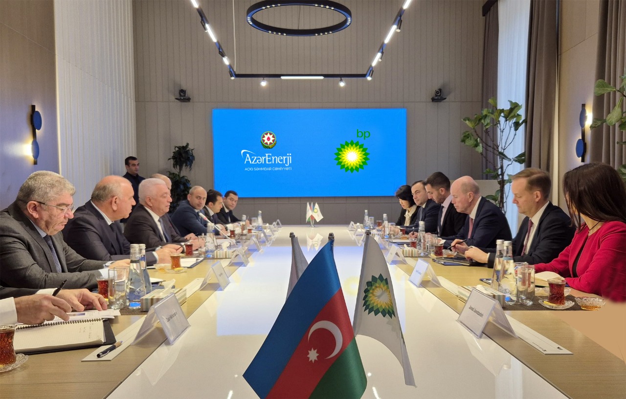 "AzərEnerji" və BP Şirkəti arasında müzakirələr aparılıb (FOTO)