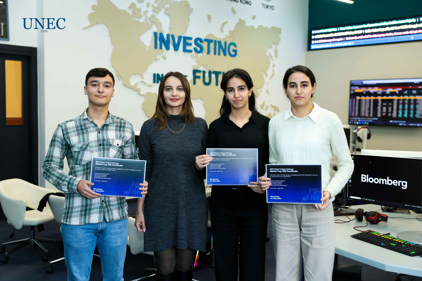 UNEC tələbələri Bloomberg Qlobal Ticarət Yarışında regionda 2-ci, dünyada 32-ci olublar (FOTO)