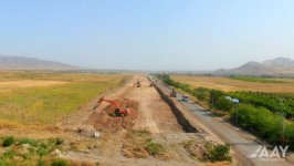 Ağdam-Əsgəran-Xocalı-Xankəndi yolunun yenidən qurulması sürətlə davam etdirilir (FOTO/VİDEO)