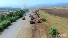 Ağdam-Əsgəran-Xocalı-Xankəndi yolunun yenidən qurulması sürətlə davam etdirilir (FOTO/VİDEO)