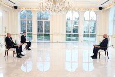 Prezident İlham Əliyev El-Salvadorun ölkəmizdə yeni təyin olunmuş səfirinin etimadnaməsini qəbul edib (FOTO/VİDEO) (YENİLƏNİB)