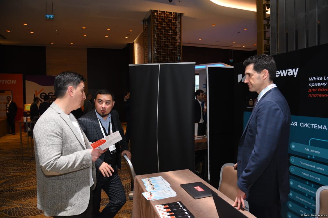 Bakıda Beynəlxalq Bankçılıq Forumunun birinci günü başa çatıb (FOTO) (ƏLAVƏ EDİLİB)