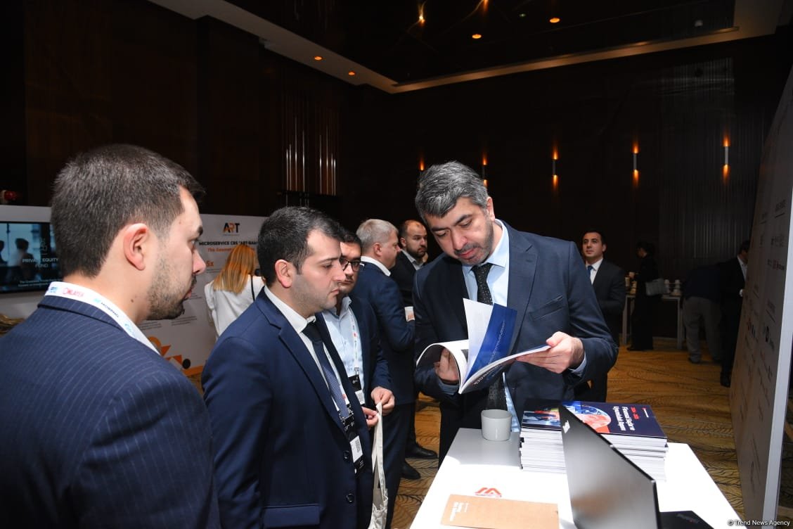 Bakıda Beynəlxalq Bankçılıq Forumunun birinci günü başa çatıb (FOTO) (ƏLAVƏ EDİLİB)