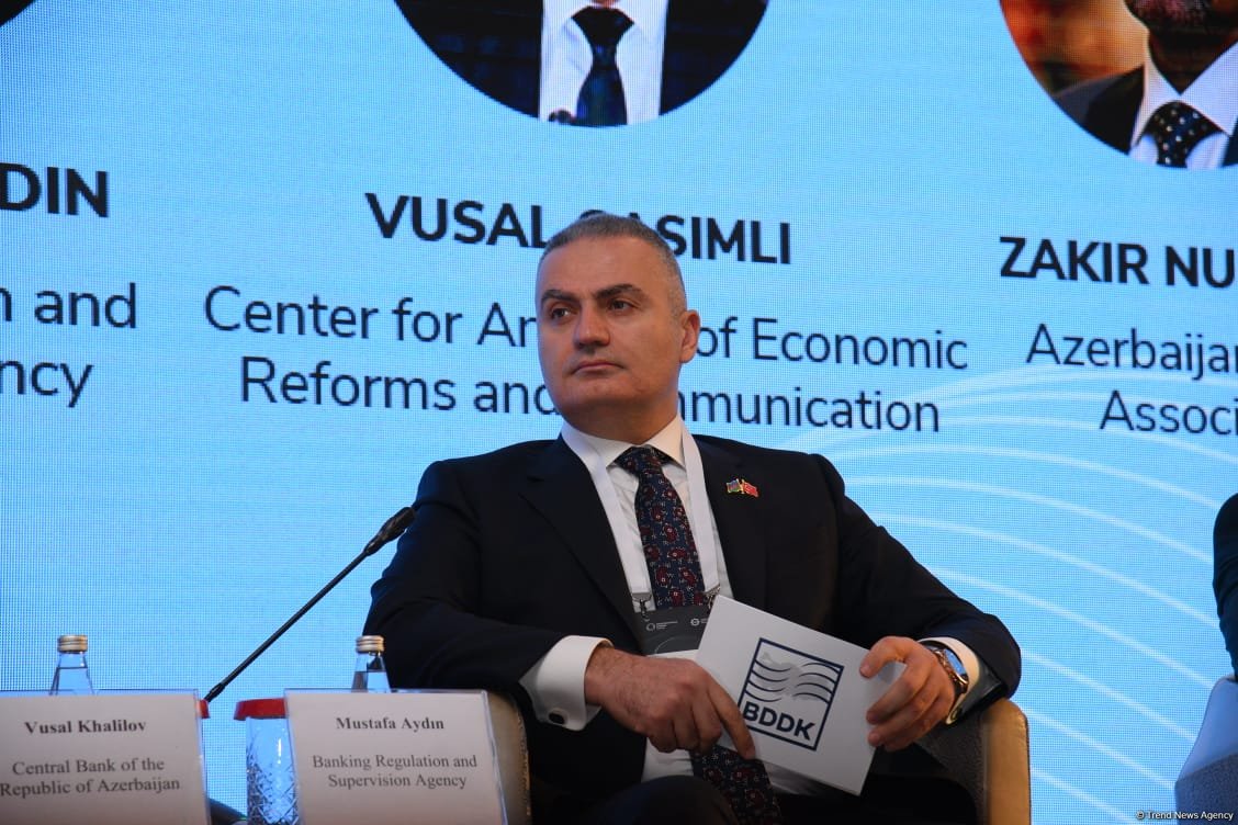 Bakıda Beynəlxalq Bankçılıq Forumunun birinci günü başa çatıb (FOTO) (ƏLAVƏ EDİLİB)