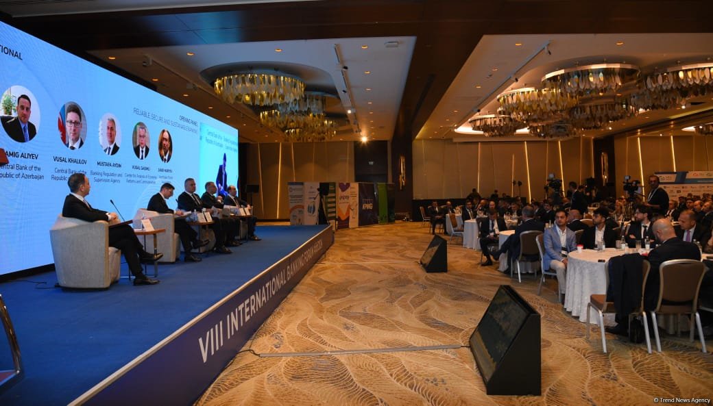 Bakıda Beynəlxalq Bankçılıq Forumunun birinci günü başa çatıb (FOTO) (ƏLAVƏ EDİLİB)