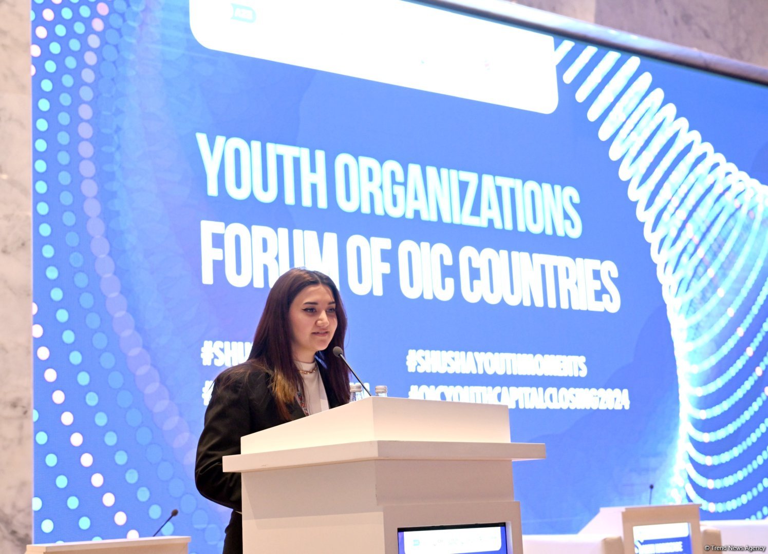 Şuşada "İƏT Ölkələri Gənclər Təşkilatları forumu"nun panel müzakirəsi keçirilib (FOTO)