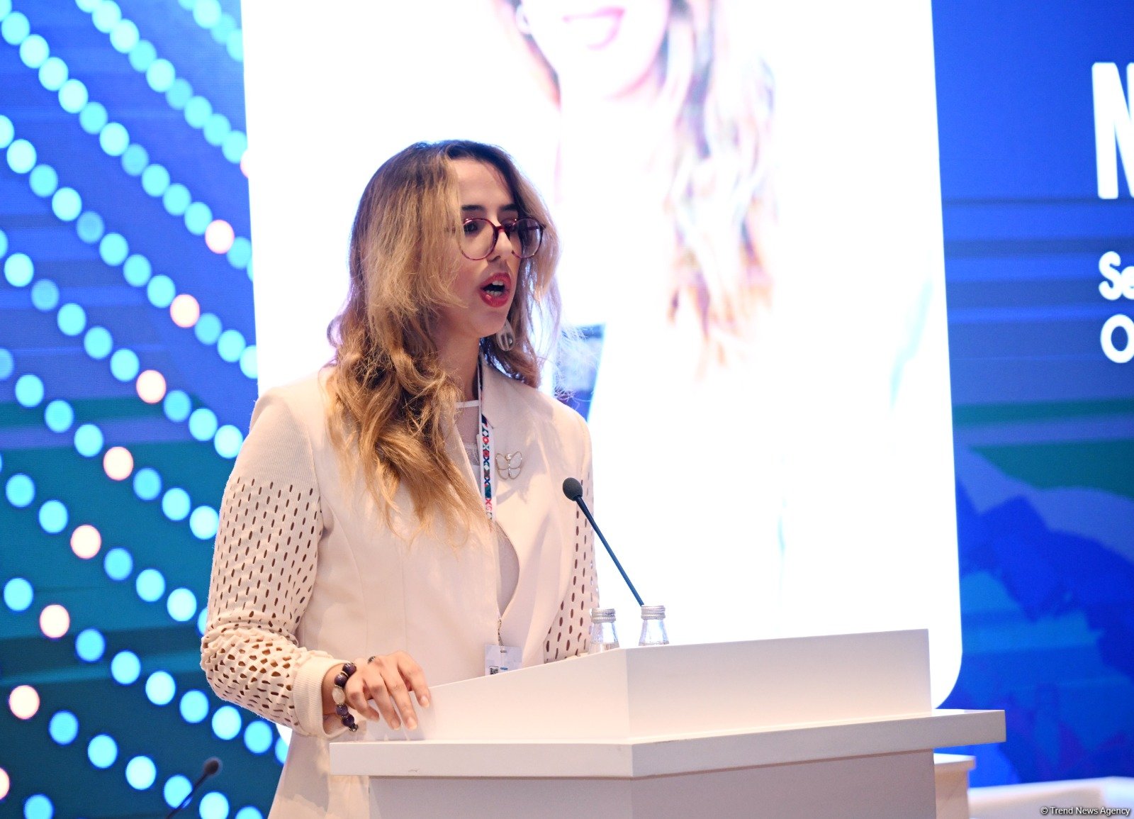 Şuşada "İƏT Ölkələri Gənclər Təşkilatları forumu"nun panel müzakirəsi keçirilib (FOTO)