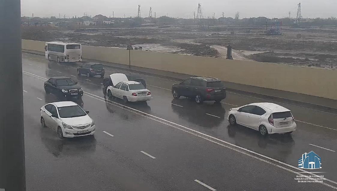 Bir neçə küçə və prospektdə sıxlıq müşahidə olunur - SİYAHI (FOTO)