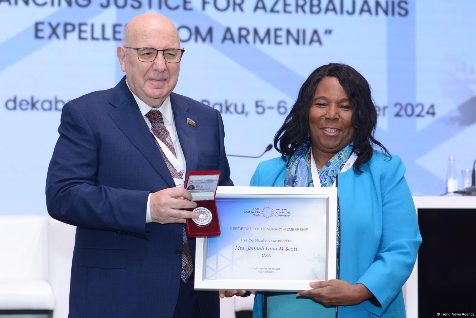 Qərbi Azərbaycan İcmasının fəxri üzvlük sertifikatları təqdim edilib (FOTO)