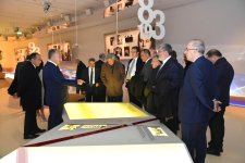 Beynəlxalq parlament konfransının iştirakçıları Heydər Əliyev Mərkəzi ilə tanış olublar (FOTO)