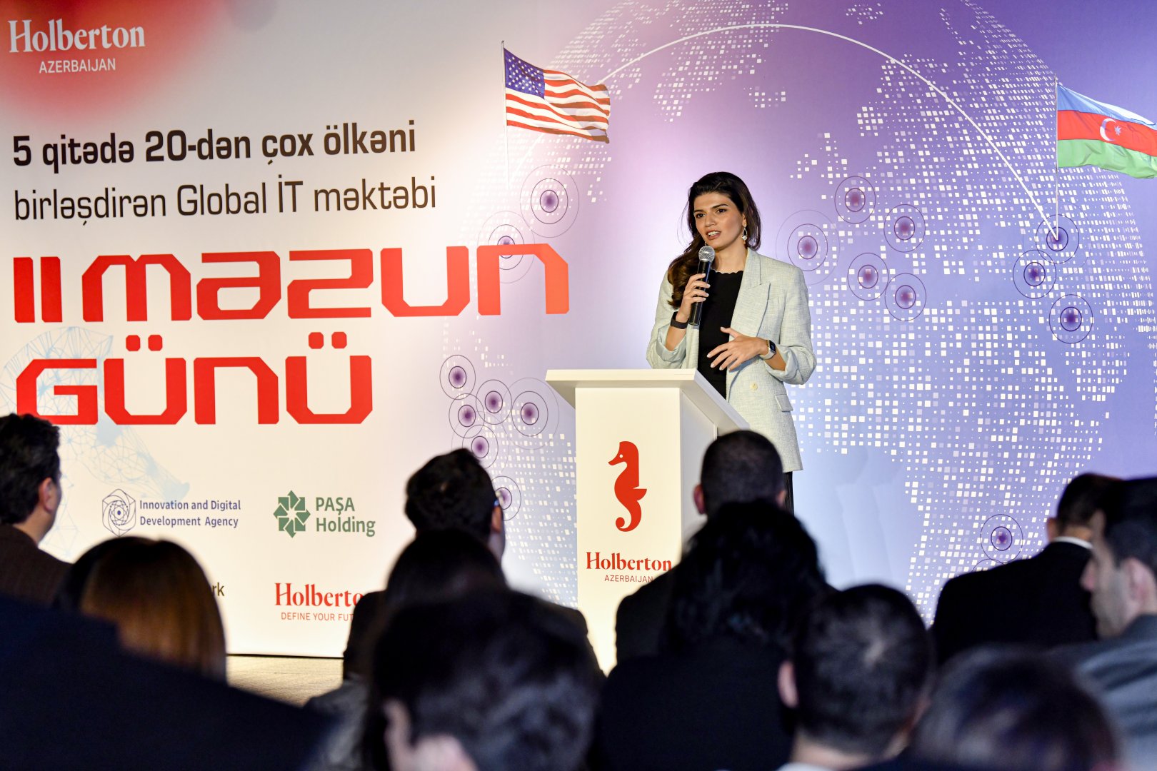 “PAŞA Holding”in dəstək göstərdiyi "Holberton School Azerbaijan” məktəbinin ikinci məzun günü baş tutub (FOTO)