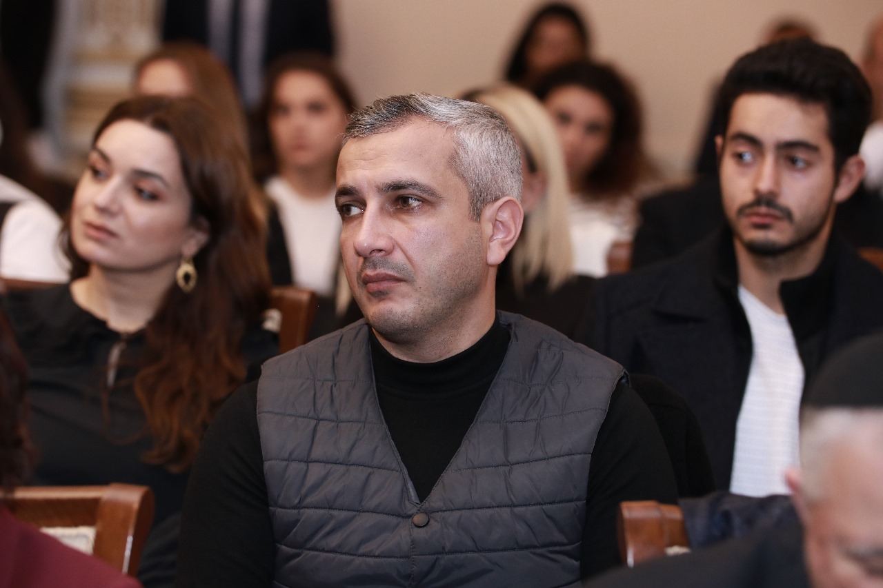 Azərbaycan tarixinə dair qısametrajlı filmlərin təqdimatı keçirilib (FOTO)