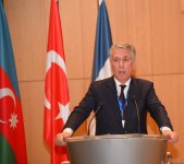 ADA Universitetində dəyirmi masa çərçivəsində “Parlamentlərin İctimai Diplomatiyada rolu” adlı panel müzakirəsi keçirilib (FOTO)
