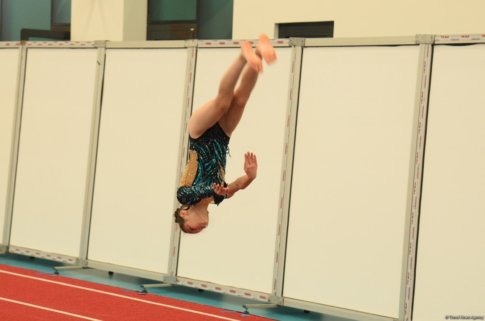 Batut gimnastikası üzrə 8-ci  və Tamblinq üzrə 20-ci Ölkə birinciliyi və Bakı çempionatı keçirilir  (FOTO)