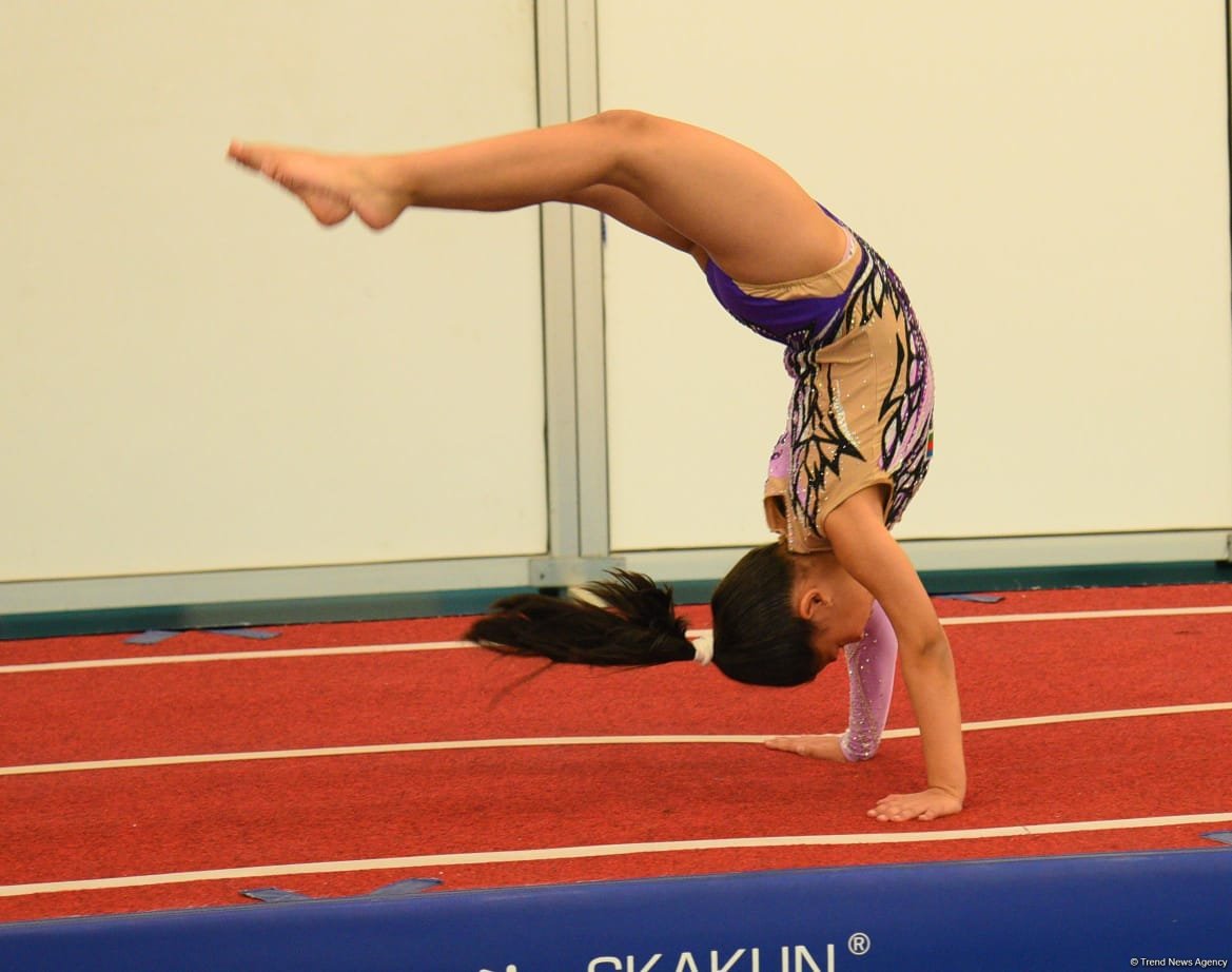 Batut gimnastikası üzrə 8-ci  və Tamblinq üzrə 20-ci Ölkə birinciliyi və Bakı çempionatı keçirilir  (FOTO)