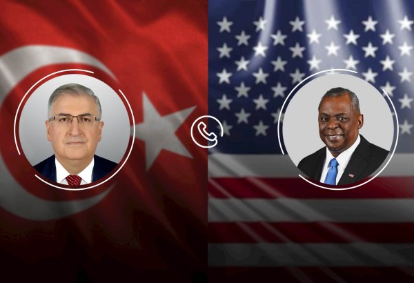 Türkiyənin müdafiə naziri ABŞ-li həmkarı ilə Suriyani müzakirə edib