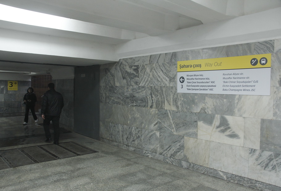 İlk dəfə metropoliten stansiyalarının çıxışları nömrələnir (FOTO)