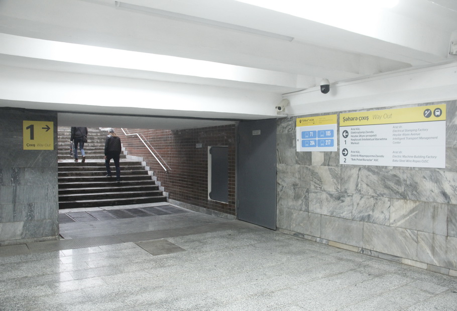 İlk dəfə metropoliten stansiyalarının çıxışları nömrələnir (FOTO)