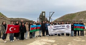 Azərbaycan və Türkiyə məktəbliləri Çanaqqalaya səfər edib