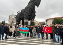 Azərbaycan və Türkiyə məktəbliləri Çanaqqalaya səfər edib