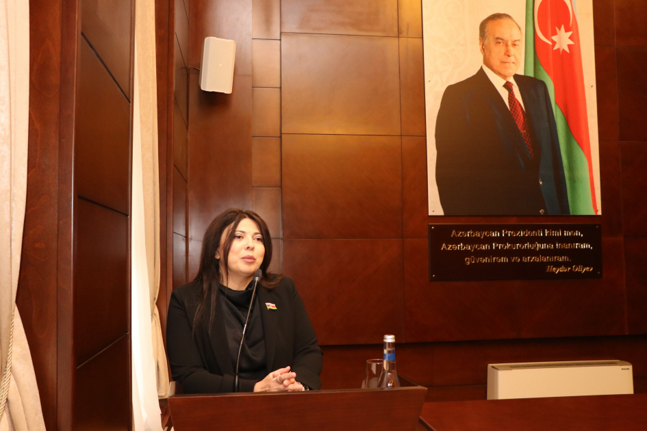 Hərbi Prokurorluqda Ulu Öndər Heydər Əliyevin vəfatının 21-ci ildönümü ilə bağlı anım mərasimi keçirilib (FOTO)