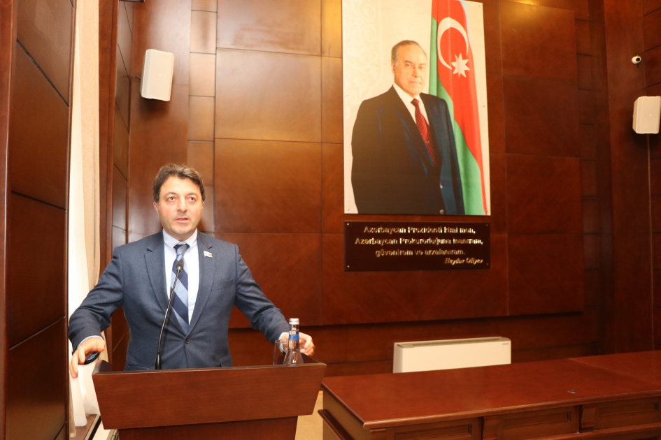Hərbi Prokurorluqda Ulu Öndər Heydər Əliyevin vəfatının 21-ci ildönümü ilə bağlı anım mərasimi keçirilib (FOTO)