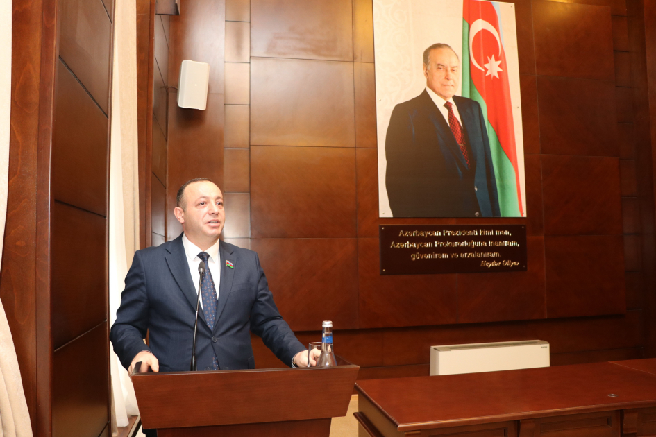 Hərbi Prokurorluqda Ulu Öndər Heydər Əliyevin vəfatının 21-ci ildönümü ilə bağlı anım mərasimi keçirilib (FOTO)