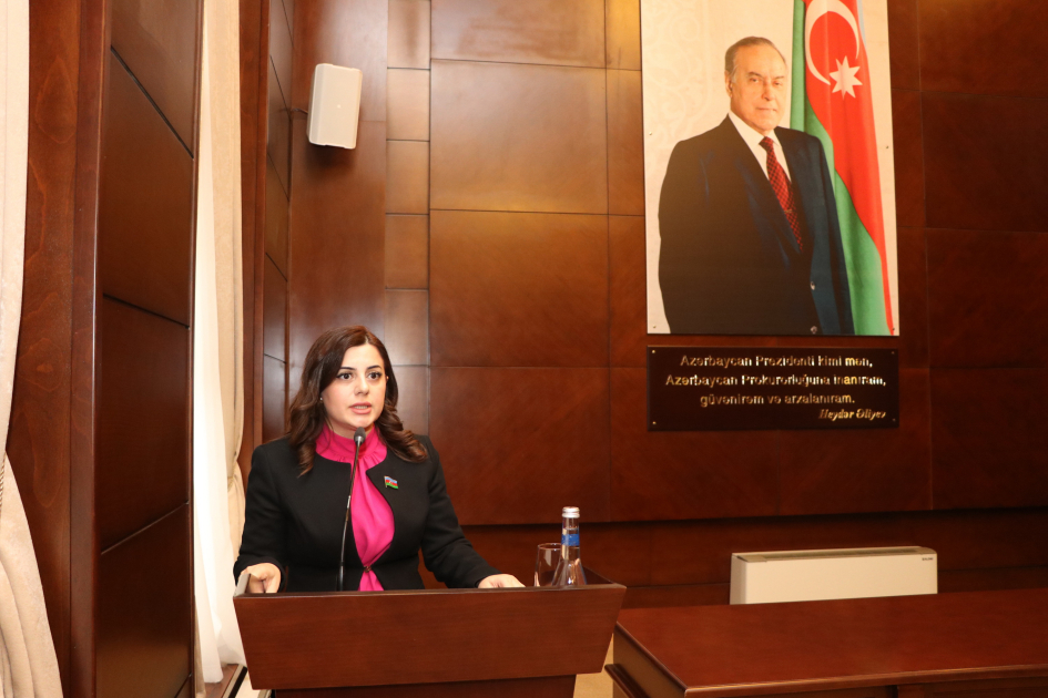 Hərbi Prokurorluqda Ulu Öndər Heydər Əliyevin vəfatının 21-ci ildönümü ilə bağlı anım mərasimi keçirilib (FOTO)