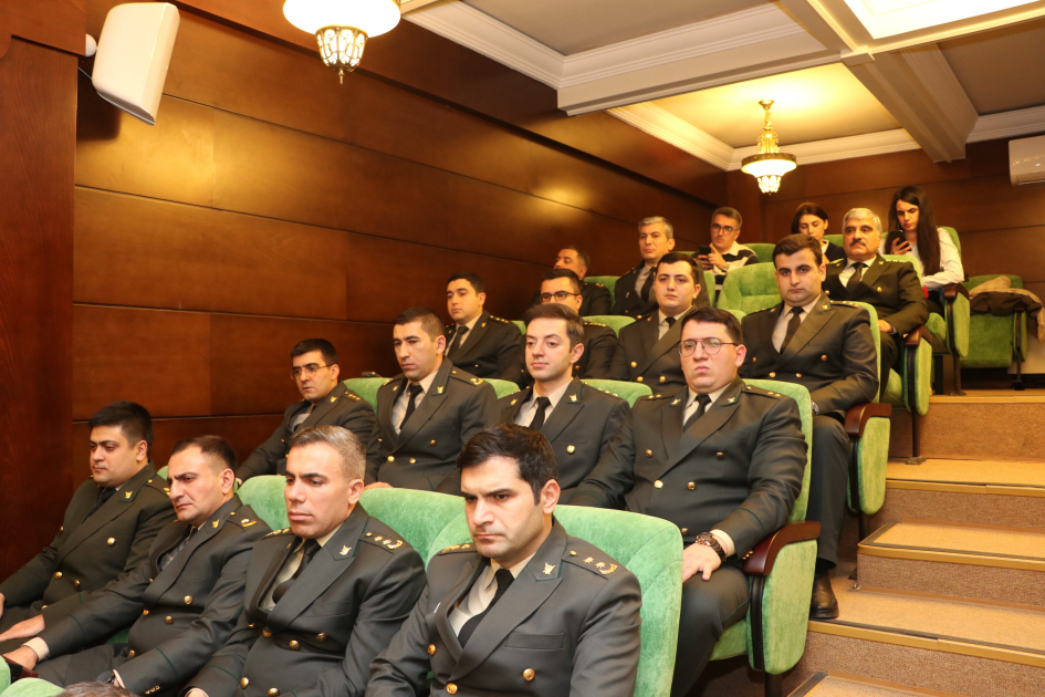 Hərbi Prokurorluqda Ulu Öndər Heydər Əliyevin vəfatının 21-ci ildönümü ilə bağlı anım mərasimi keçirilib (FOTO)