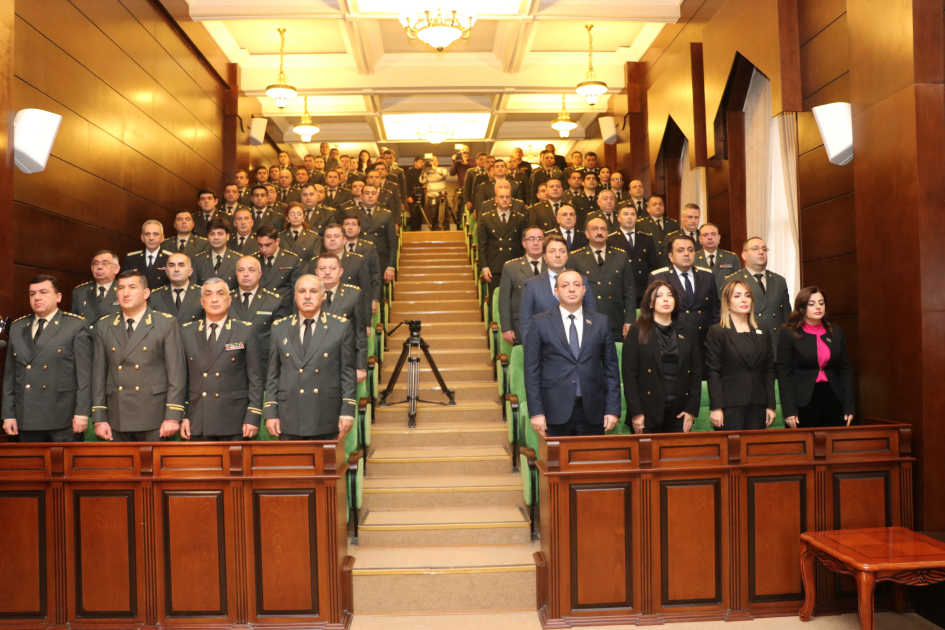 Hərbi Prokurorluqda Ulu Öndər Heydər Əliyevin vəfatının 21-ci ildönümü ilə bağlı anım mərasimi keçirilib (FOTO)