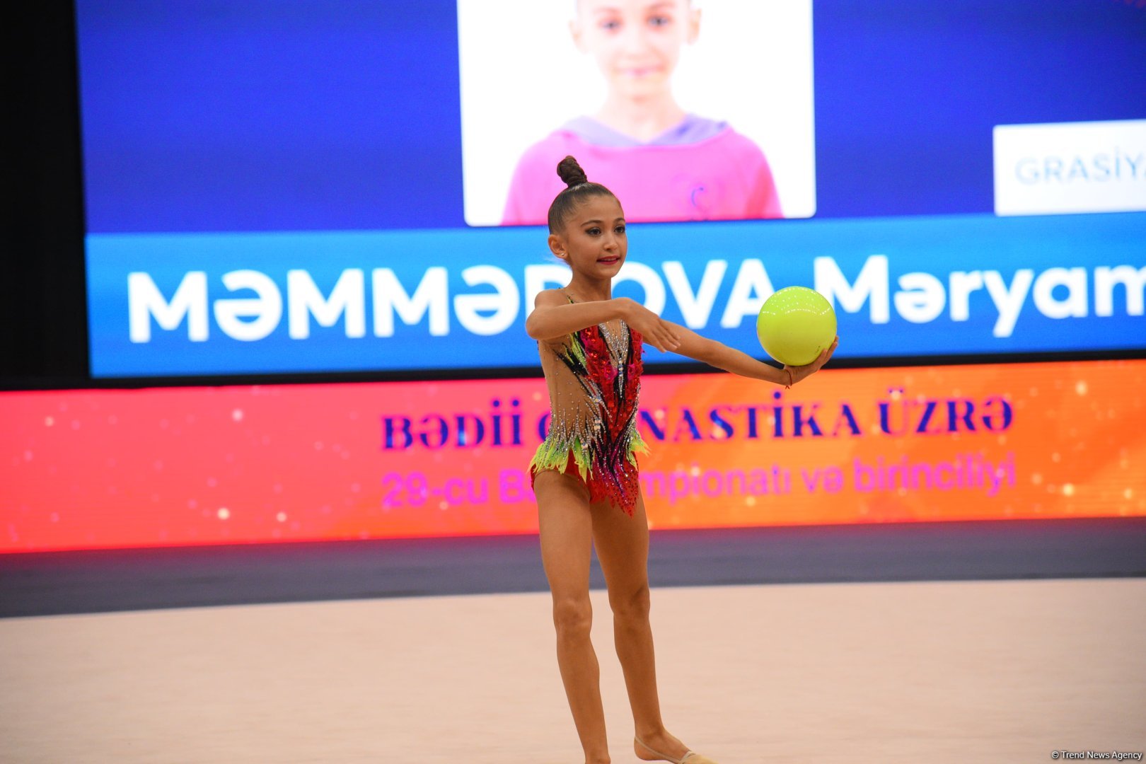 Bədii Gimnastika üzrə 29-cu Bakı çempionatı ve birinciliyi başladı (FOTO)