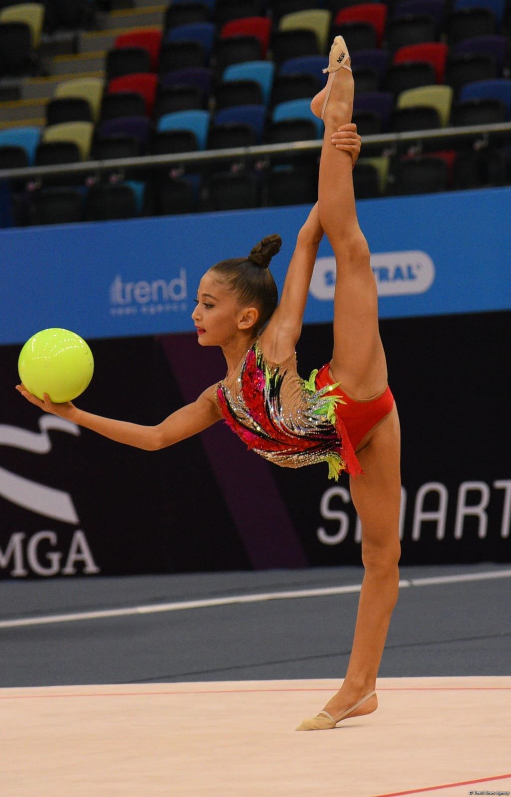 Bədii Gimnastika üzrə 29-cu Bakı çempionatı ve birinciliyi başladı (FOTO)