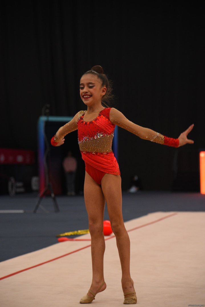 Bədii Gimnastika üzrə 29-cu Bakı çempionatı ve birinciliyi başladı (FOTO)