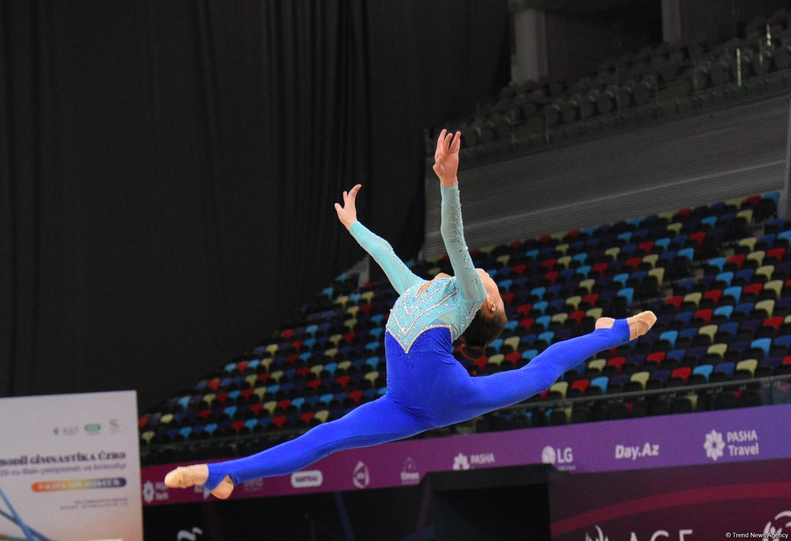 Bədii Gimnastika üzrə 29-cu Bakı çempionatı ve birinciliyi başladı (FOTO)