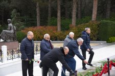 “Alyans” Azərbaycan Xüsusi Xidmət Orqanları Veteranlarının İctimai Birliyinin üzvləri ulu öndər Heydər Əliyevin məzarını ziyarət ediblər (FOTO)