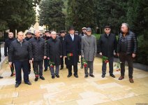 “Alyans” Azərbaycan Xüsusi Xidmət Orqanları Veteranlarının İctimai Birliyinin üzvləri ulu öndər Heydər Əliyevin məzarını ziyarət ediblər (FOTO)
