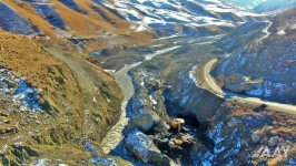 Quba-Xınalıq yolunda yeni körpünün inşası davam etdirilir (FOTO)