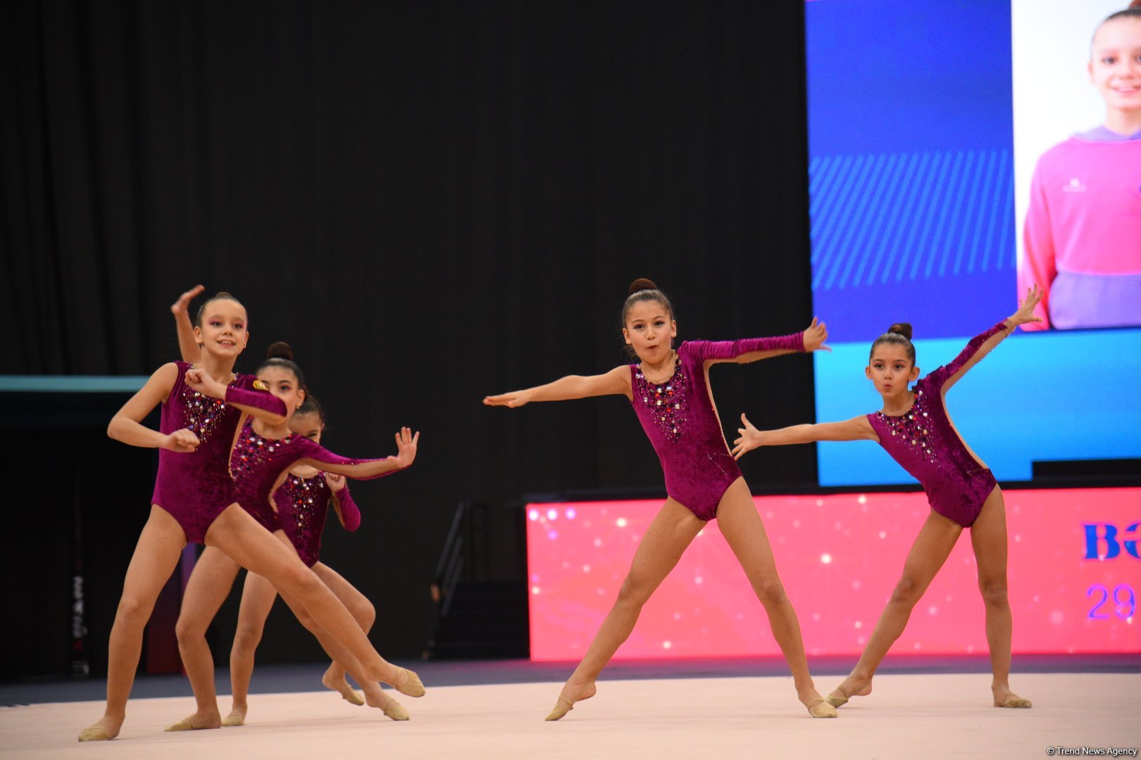 Bədii Gimnastika üzrə 29-cu Bakı çempionatı ve birinciliyi davam edir (FOTO)