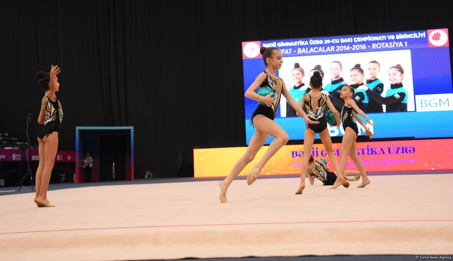 Bədii Gimnastika üzrə 29-cu Bakı çempionatı ve birinciliyi davam edir (FOTO)