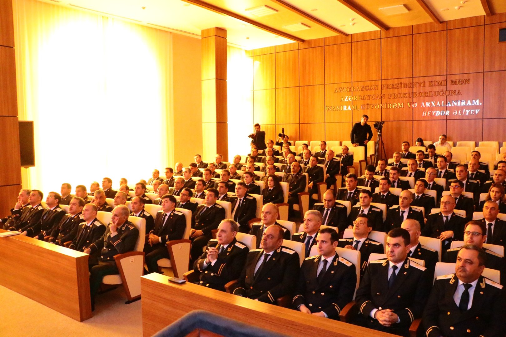 Baş Prokurorluqda Ümummilli lider Heydər Əliyevin anım gününə həsr olunan tədbir keçirilib (FOTO)