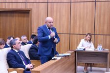 Baş prokuror yanında Elmi-Məsləhət Şurasının iclasında hüquq ictimaiyyəti üçün aktual olan məsələlər müzakirə edilib (FOTO)