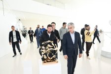 Messi və komanda yoldaşları Heydər Əliyev Mərkəzində! (FOTO)