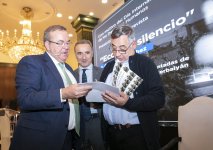 Madriddə tanınmış jurnalist-fotoqraf Gervasio Sançezin Azərbaycanın mina problemindən bəhs edən jurnalının təqdimatı keçirilib (FOTO)