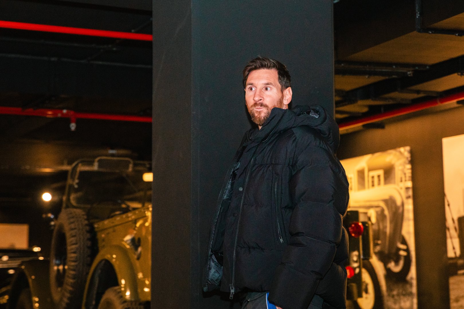 Messi və komanda yoldaşları Heydər Əliyev Mərkəzində! (FOTO)