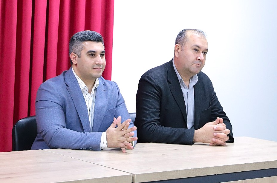 Azərbaycan Üzgüçülük Federasiyası əməkdaşlıq memorandumu imzalayıb (FOTO)