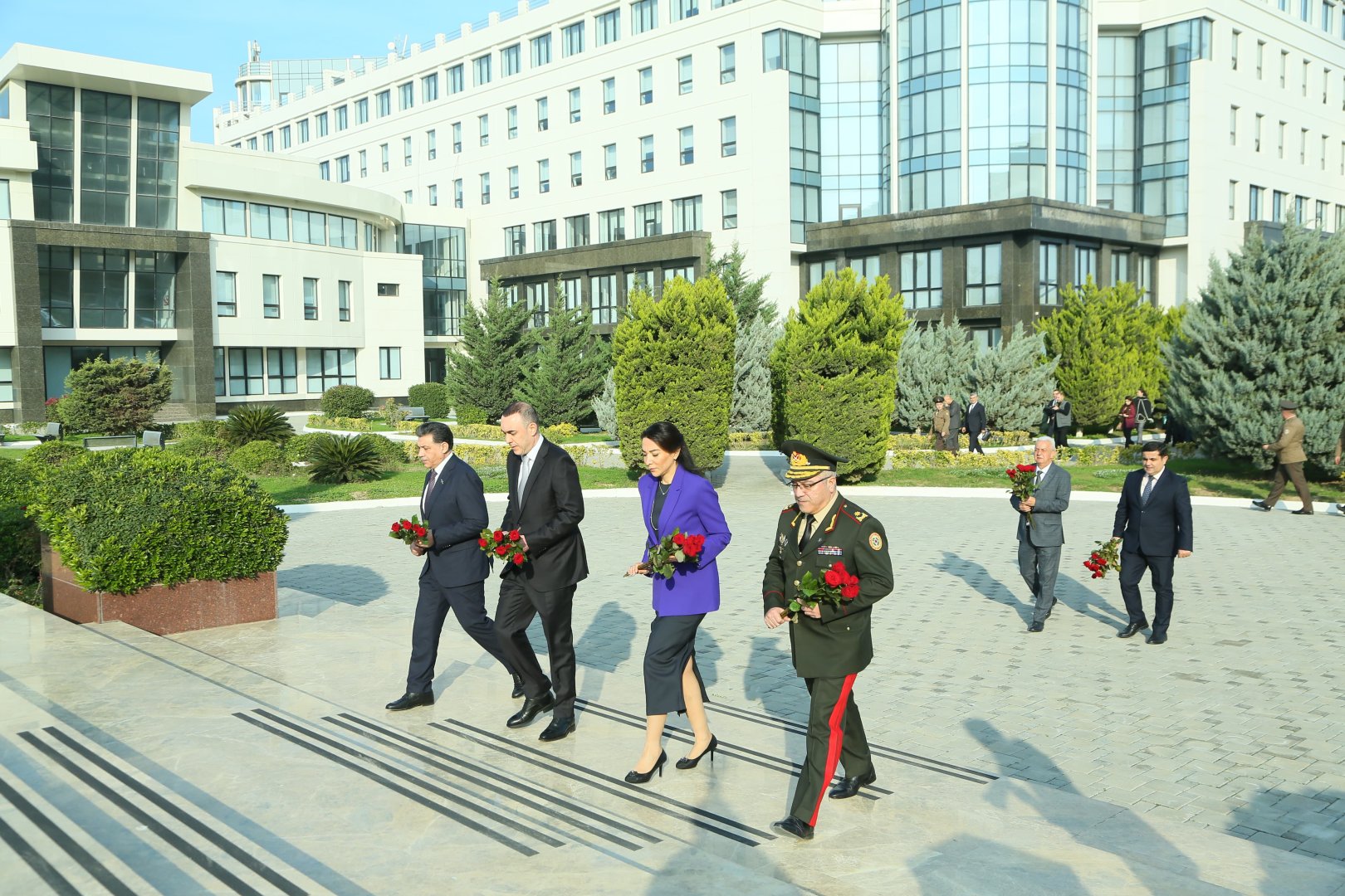 FHN və Ombudsman Aparatının birgə təşkilatçılığı ilə konfrans keçirilib (FOTO)