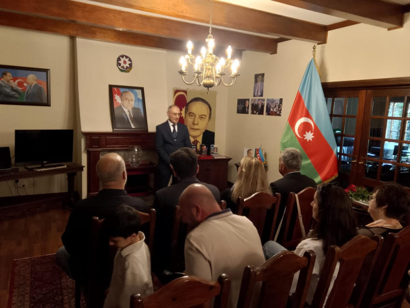 CAR-da Ümummilli Lider Heydər Əliyevin anım mərasimi keçirilib