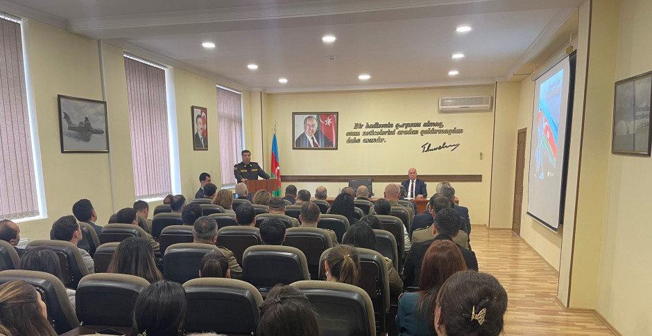 FHN-in qurumlarında və regional mərkəzlərində Ümummilli Lider Heydər Əliyevin anım günü ilə əlaqədar tədbirlər keçirilib (FOTO)