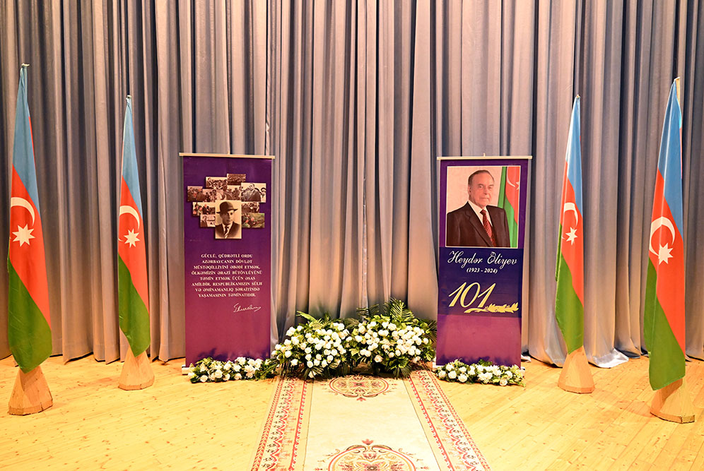 Ulu Öndərin anım günü ilə əlaqədar silsilə tədbirlər keçirilib (FOTO/VİDEO)